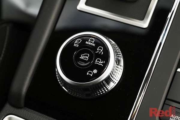 2025 Mitsubishi Outlander LS ZM