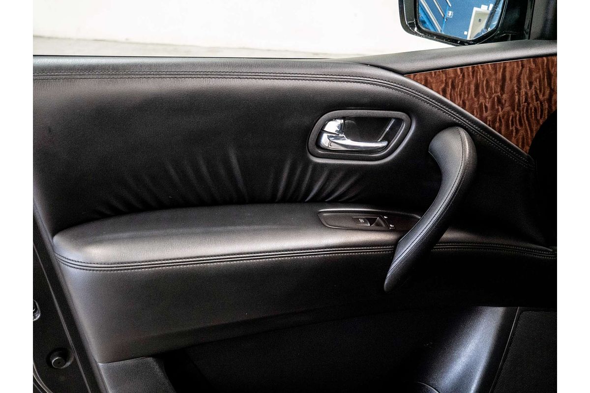 2022 Nissan Patrol Ti-L Y62