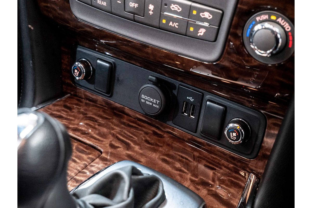 2022 Nissan Patrol Ti-L Y62