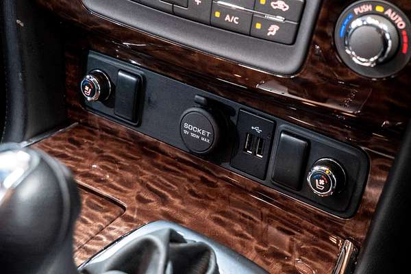 2022 Nissan Patrol Ti-L Y62