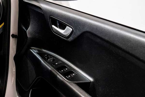 2019 Kia Rio S YB