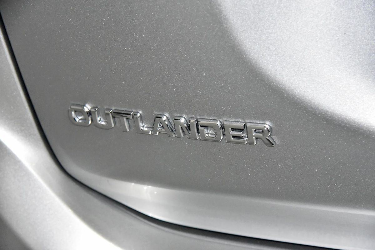 2019 Mitsubishi Outlander LS ZL