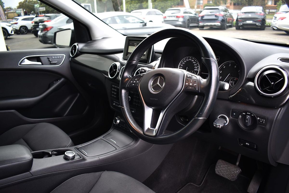 2014 Mercedes-Benz B-Class B180 W246