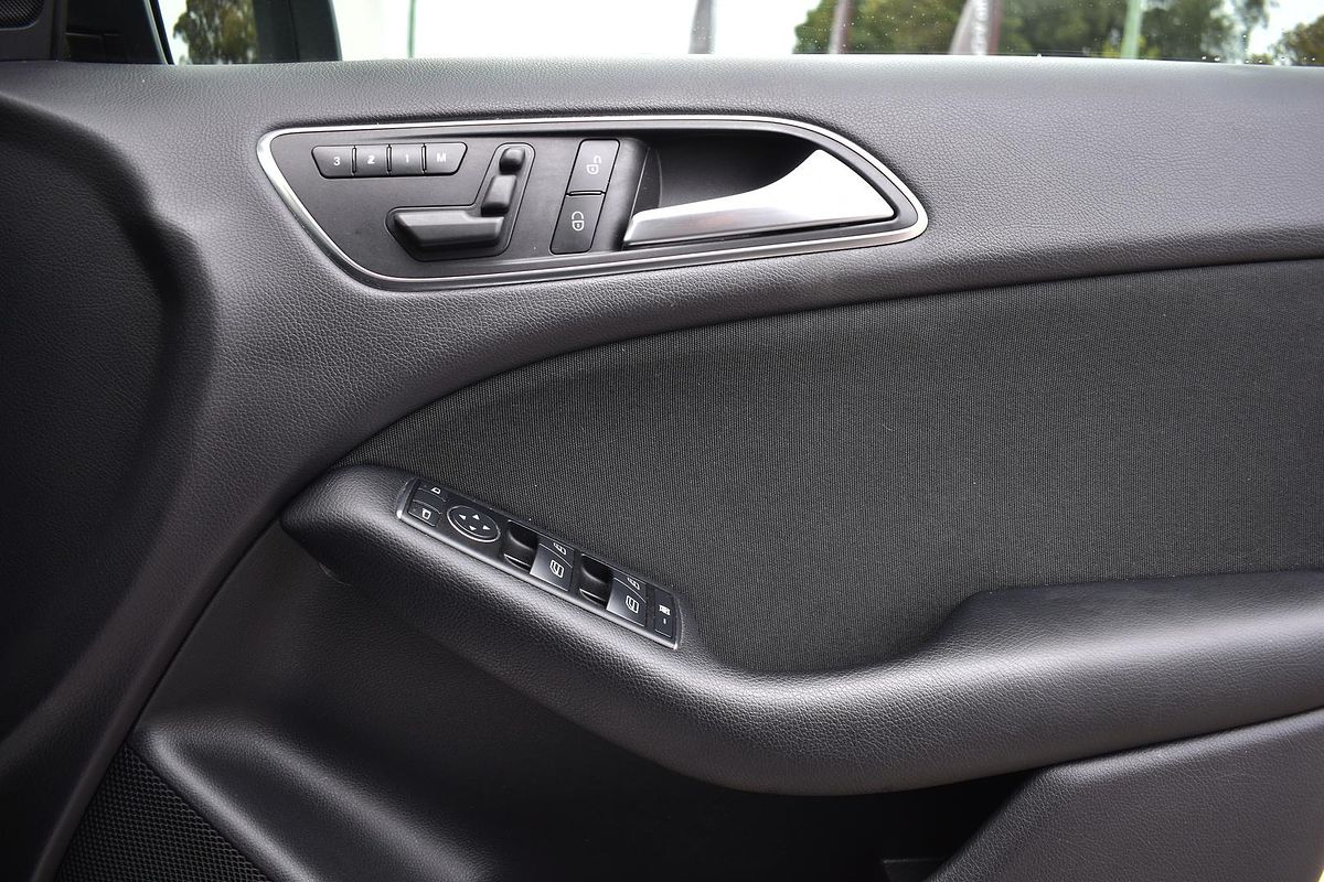 2014 Mercedes-Benz B-Class B180 W246