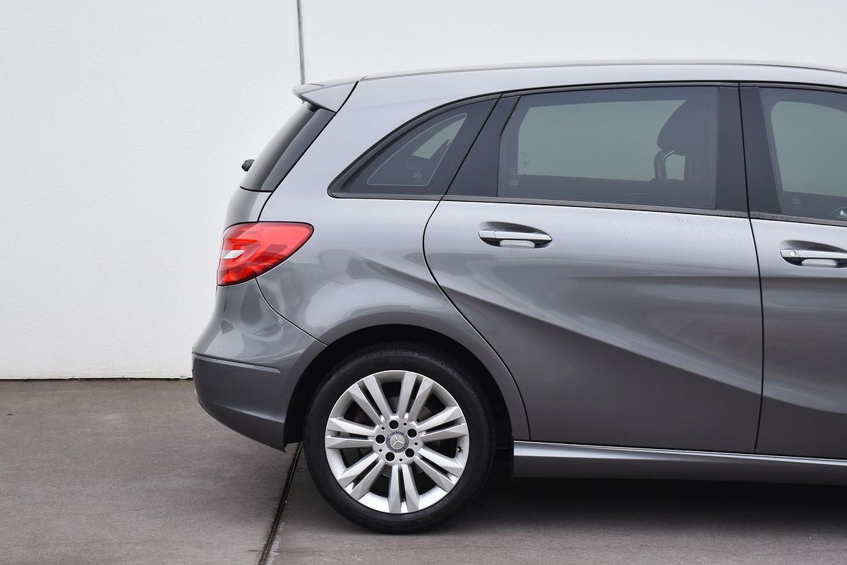 2014 Mercedes-Benz B-Class B180 W246