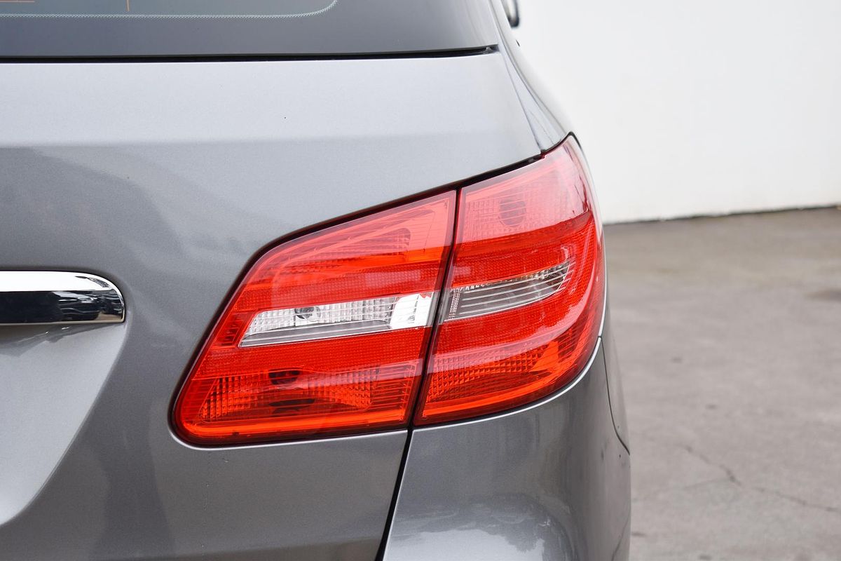 2014 Mercedes-Benz B-Class B180 W246