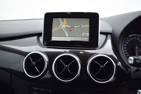 2014 Mercedes-Benz B-Class B180 W246