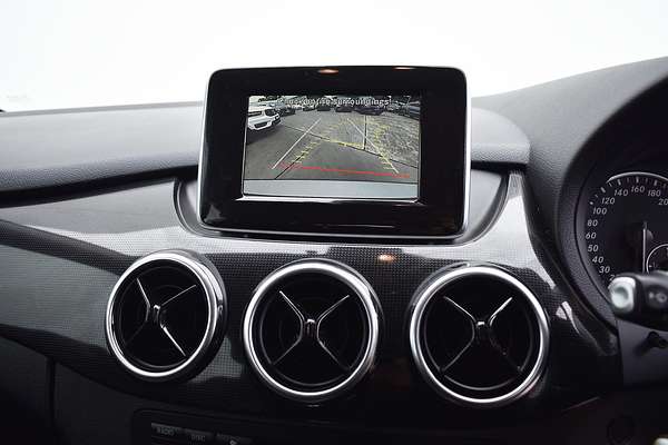 2014 Mercedes-Benz B-Class B180 W246