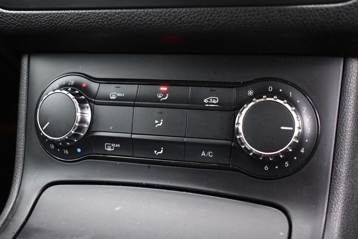 2014 Mercedes-Benz B-Class B180 W246