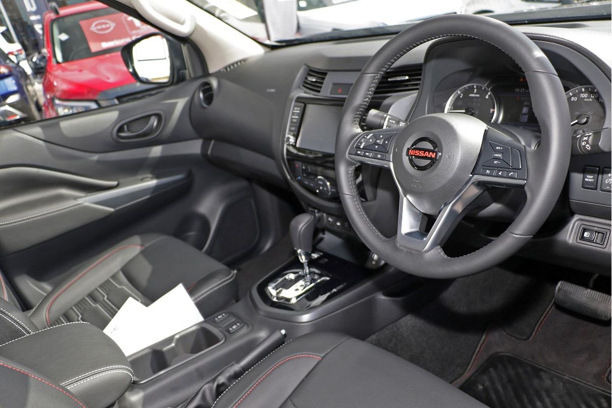 2025 Nissan Navara PRO-4X Warrior D23 4X4