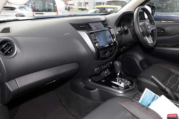 2025 Nissan Navara PRO-4X Warrior D23 4X4