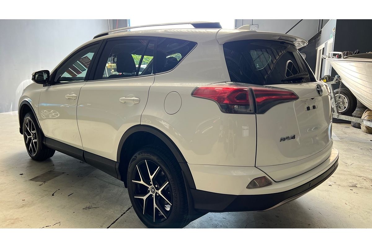 2016 Toyota RAV4 GXL ASA44R