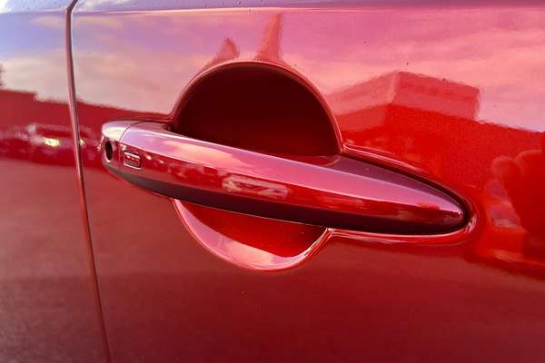 2025 Nissan QASHQAI N-DESIGN e-POWER J12