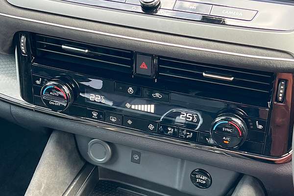 2025 Nissan QASHQAI N-DESIGN e-POWER J12