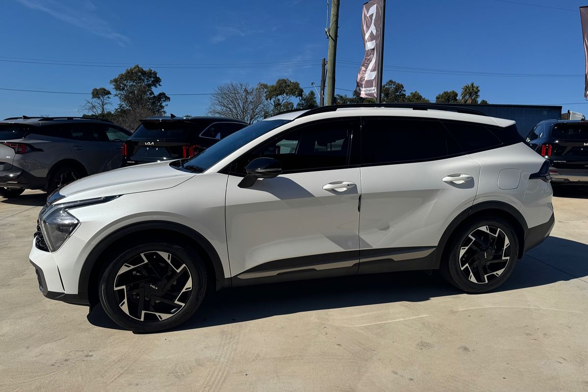 2022 Kia Sportage SX+ NQ5
