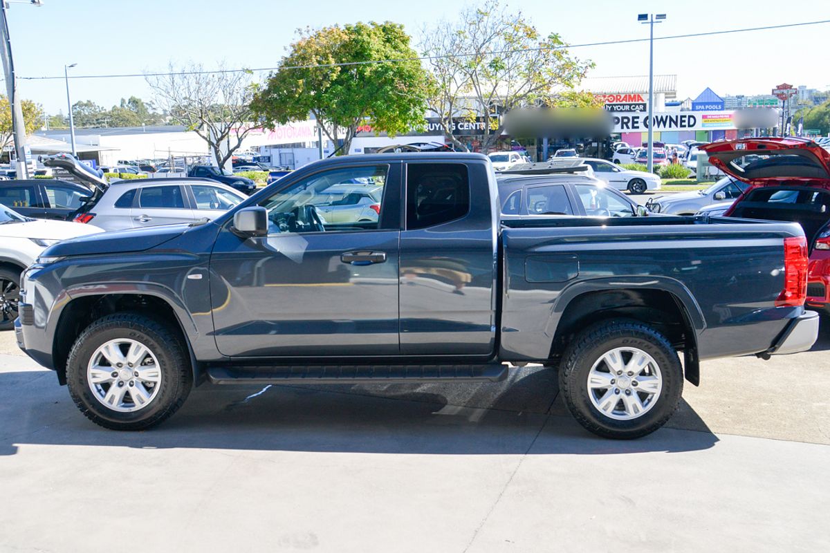 2024 Mitsubishi Triton GLX+ MV 4X4