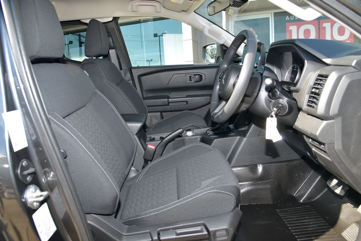 2024 Mitsubishi Triton GLX+ MV 4X4