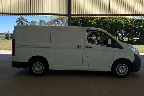 2021 Toyota Hiace  GDH300R LWB