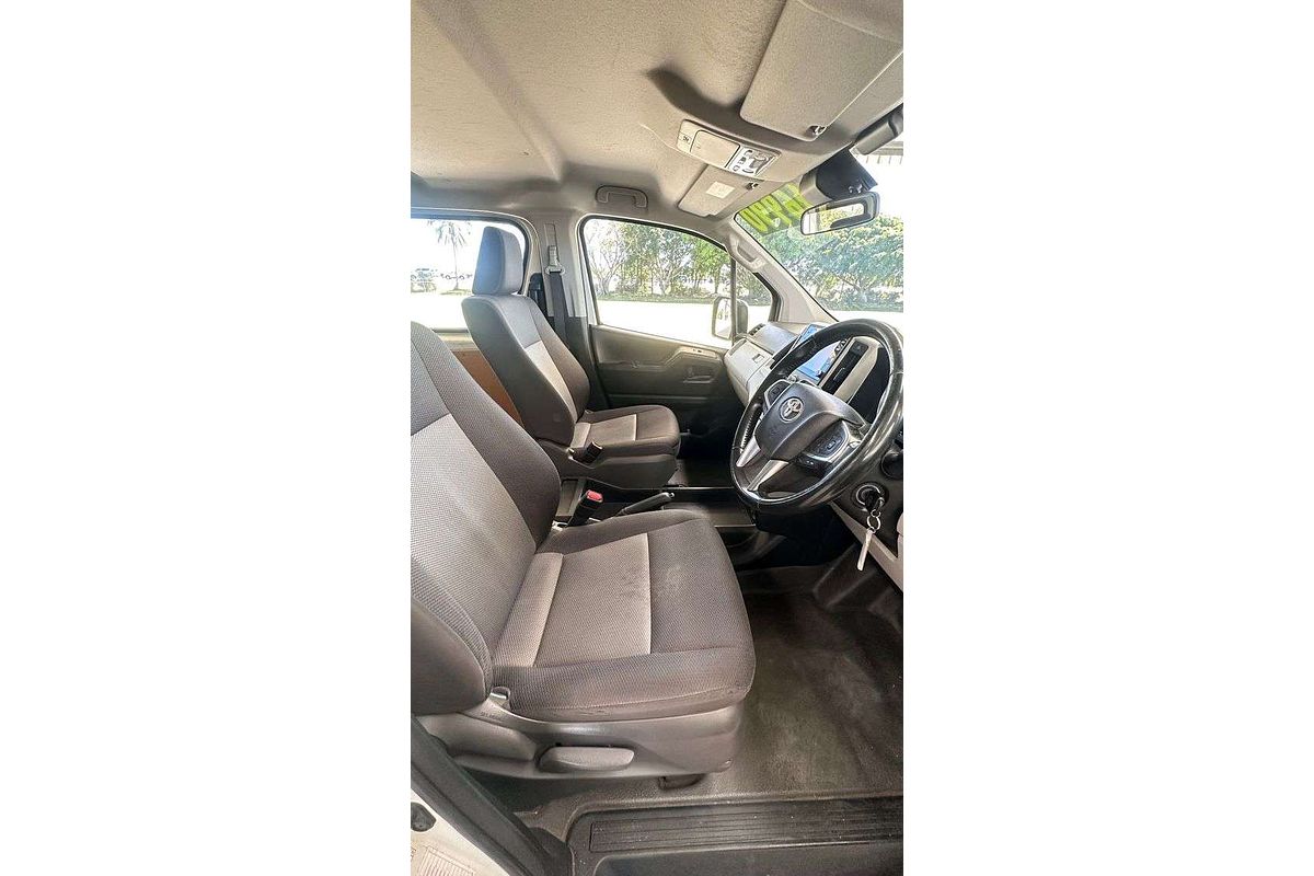 2021 Toyota Hiace  GDH300R LWB