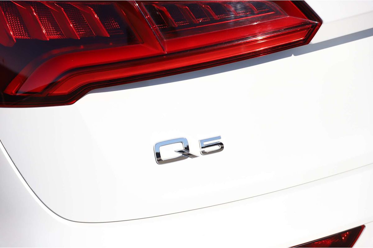 2020 Audi Q5 40 TDI sport FY