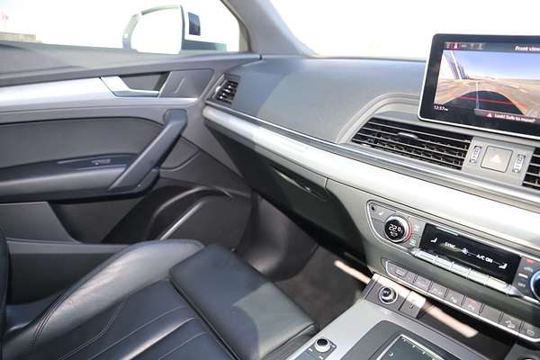 2020 Audi Q5 40 TDI sport FY