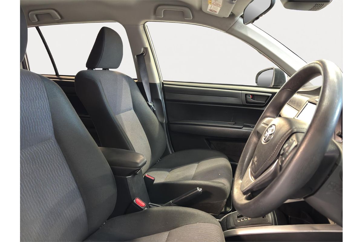2019 Toyota Corolla Fielder Hybrid