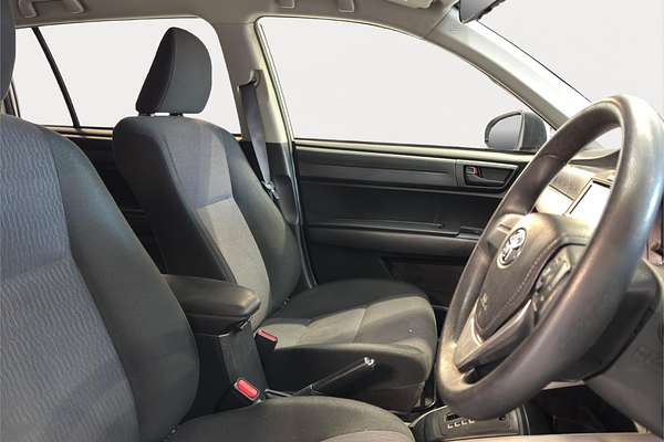 2019 Toyota Corolla Fielder Hybrid