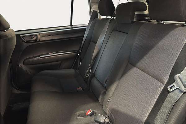2019 Toyota Corolla Fielder Hybrid