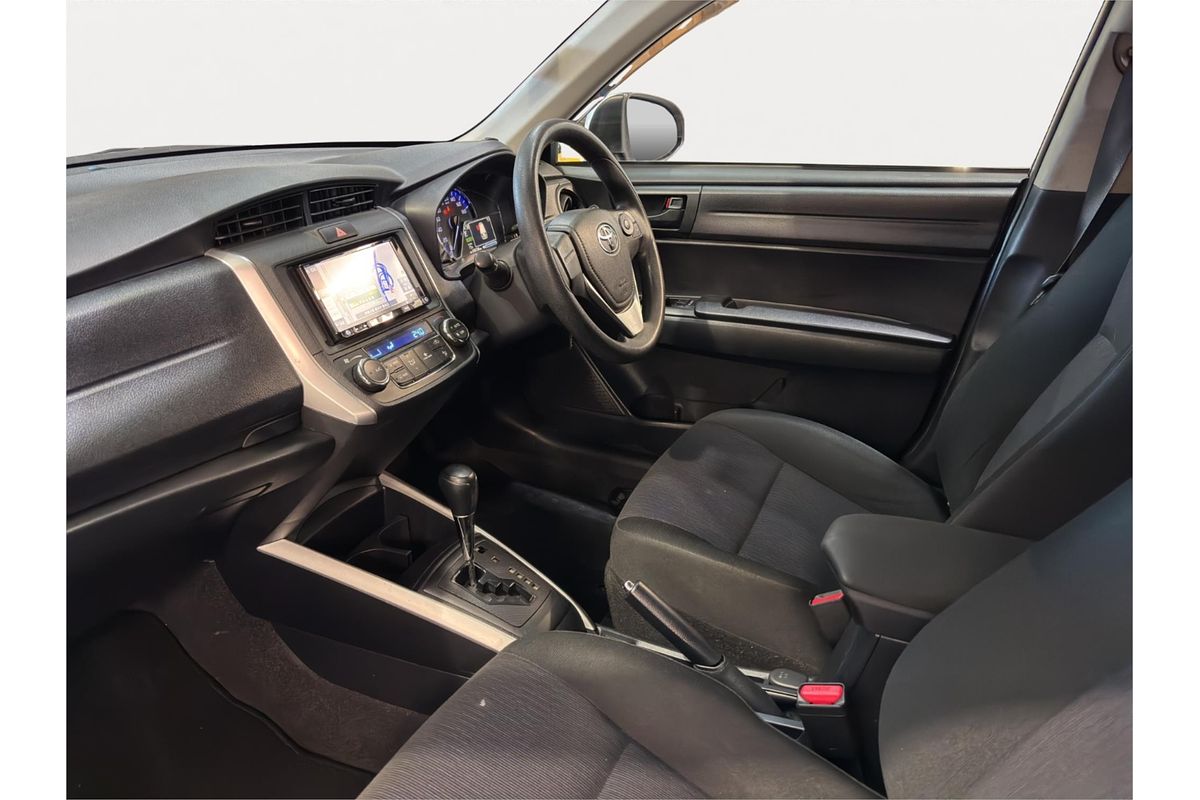 2019 Toyota Corolla Fielder Hybrid