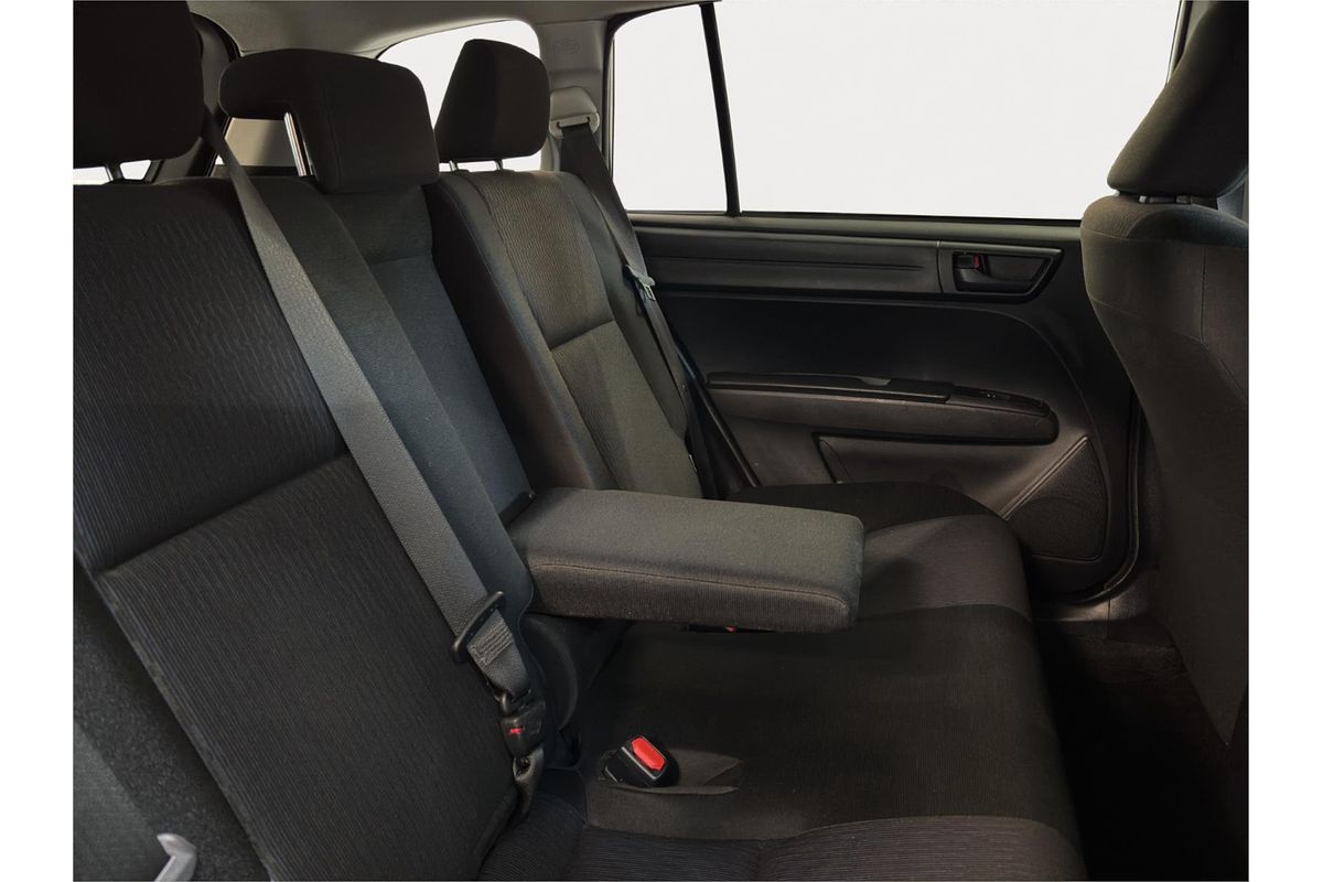 2019 Toyota Corolla Fielder Hybrid