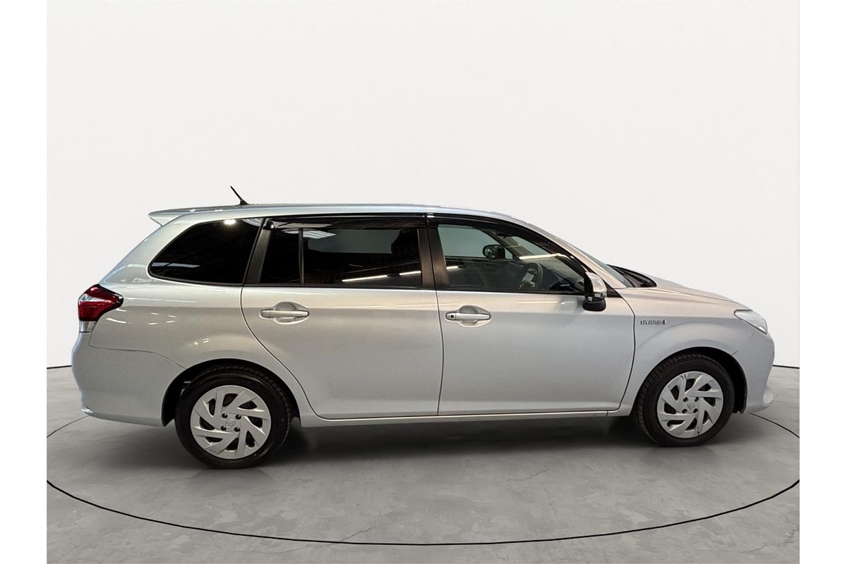 2019 Toyota Corolla Fielder Hybrid