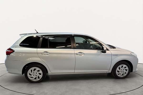 2019 Toyota Corolla Fielder Hybrid