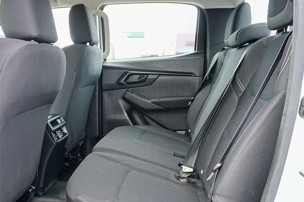 2022 Isuzu D-MAX SX High Ride Rear Wheel Drive