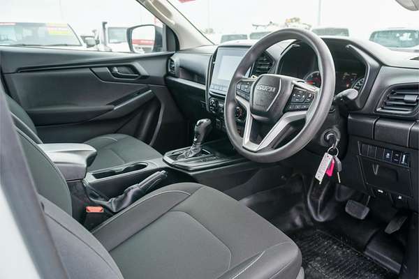 2022 Isuzu D-MAX SX High Ride Rear Wheel Drive