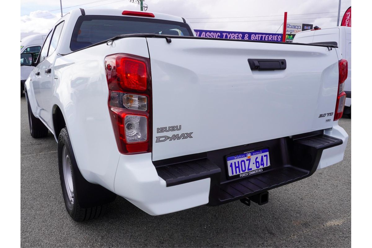 2022 Isuzu D-MAX SX High Ride Rear Wheel Drive