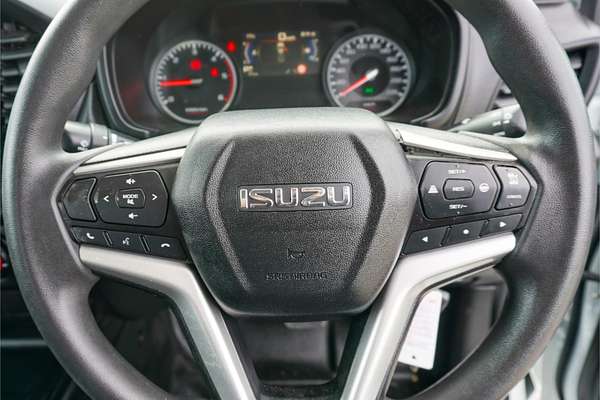 2022 Isuzu D-MAX SX High Ride Rear Wheel Drive