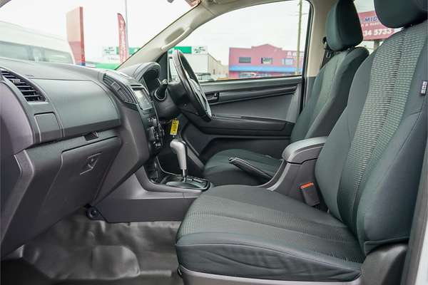 2020 Isuzu D-MAX SX High Ride Rear Wheel Drive