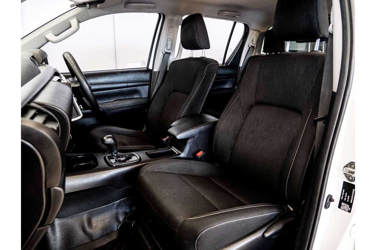 2022 Toyota Hilux SR GUN126R 4X4