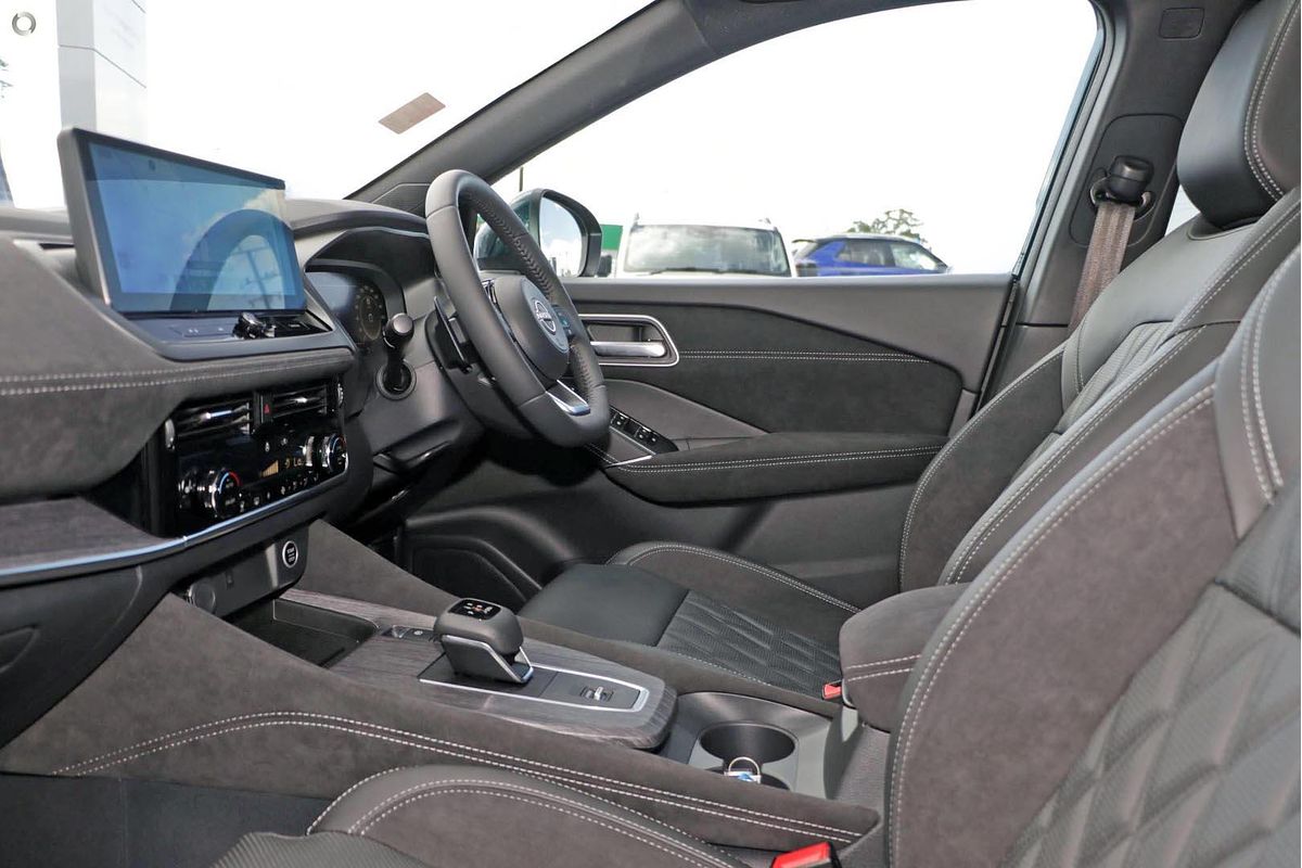 2025 Nissan QASHQAI Ti-L J12