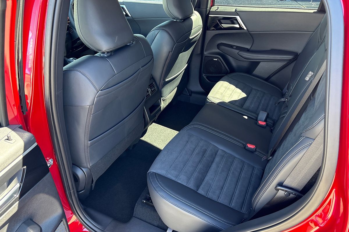 2025 Mitsubishi Outlander Aspire ZM