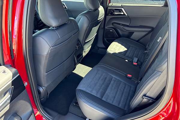 2025 Mitsubishi Outlander Aspire ZM