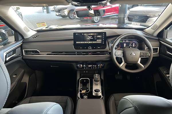 2025 Mitsubishi Outlander Aspire ZM