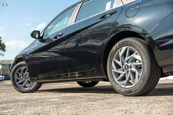 2025 Hyundai i30 Hybrid CN7.V2