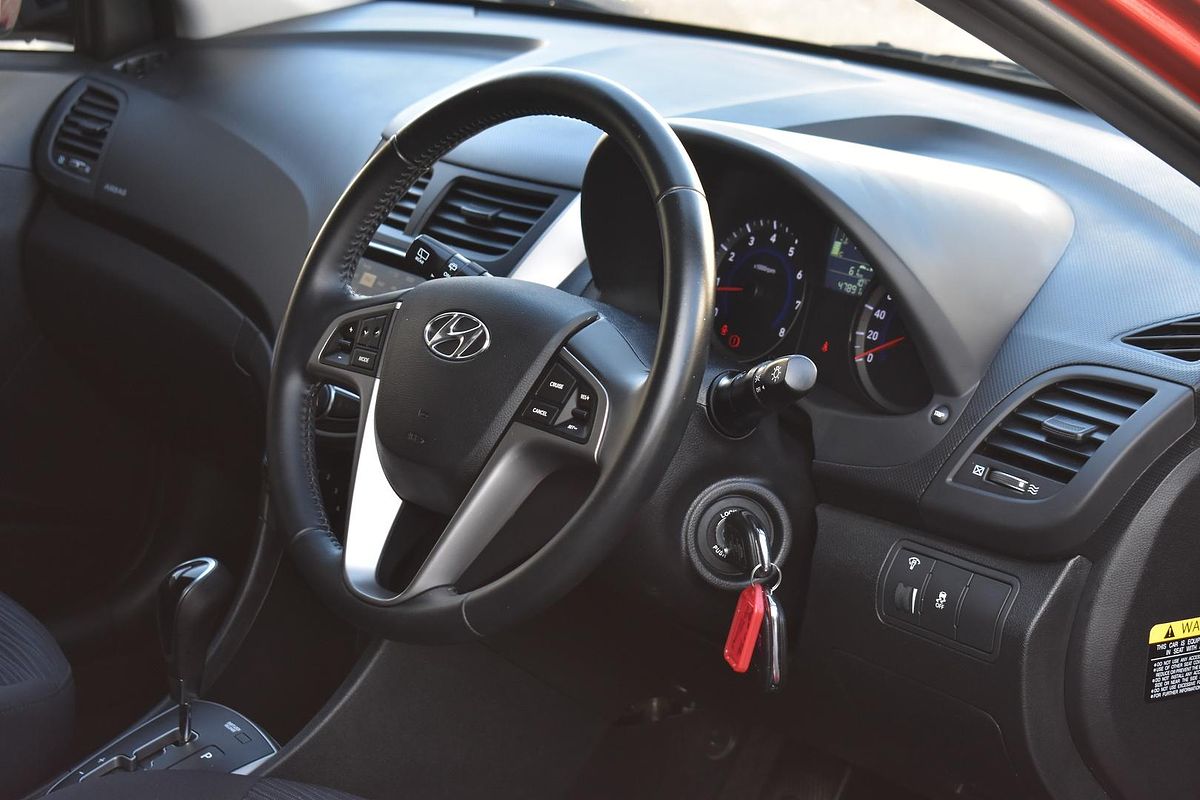 2019 Hyundai Accent Sport RB6