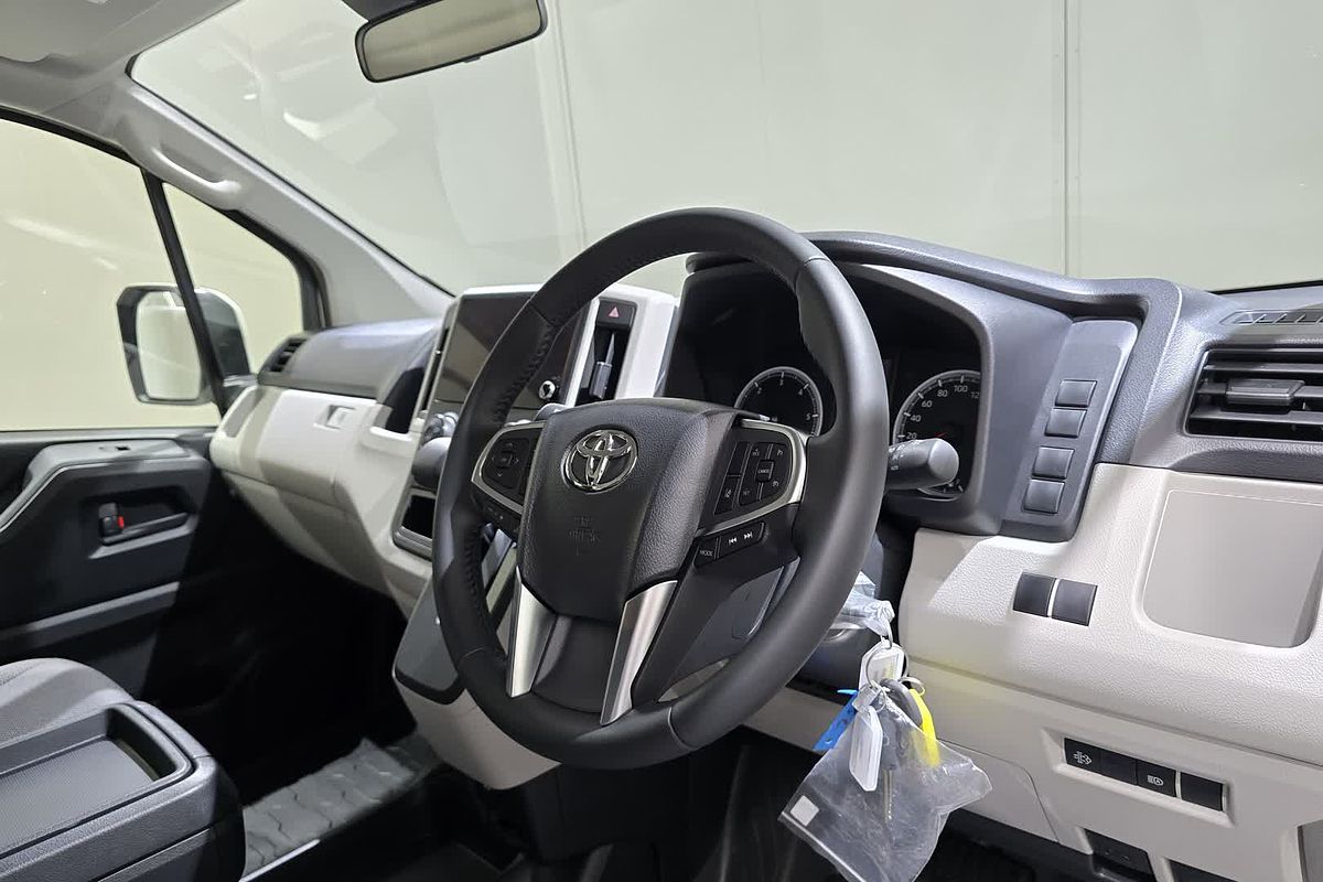 2025 Toyota Hiace GDH300R LWB