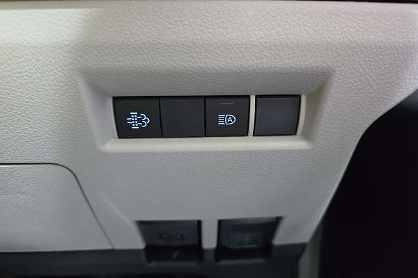 2025 Toyota Hiace GDH300R LWB