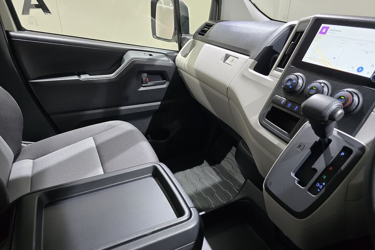 2025 Toyota Hiace GDH300R LWB
