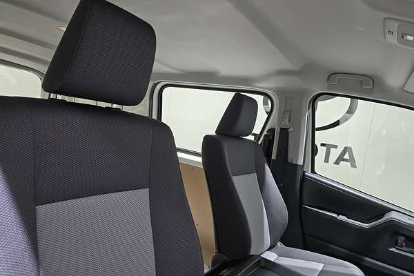 2025 Toyota Hiace GDH300R LWB