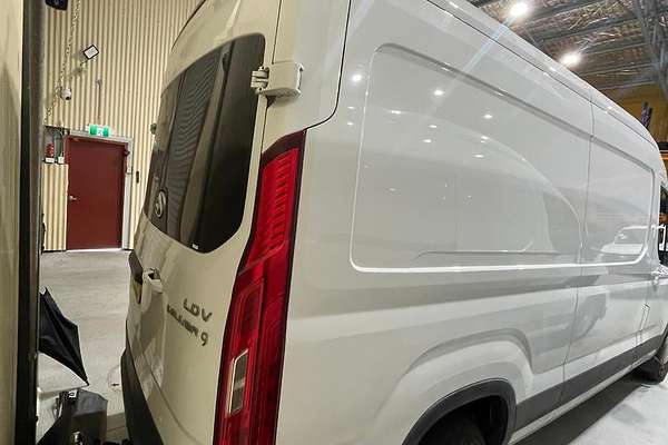 2022 LDV Deliver 9 LWB