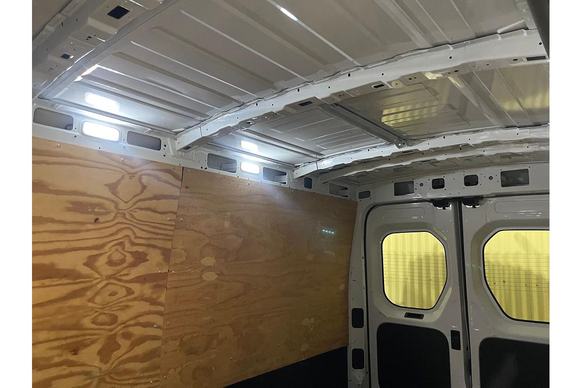 2022 LDV Deliver 9 LWB